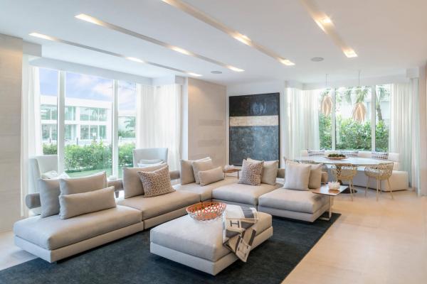 Barcelona-Family-Room-02